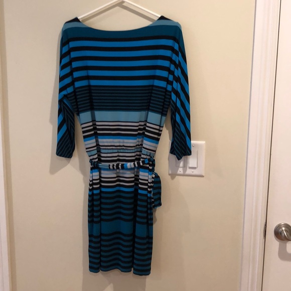 Guess Dress - Picture 3 of 8